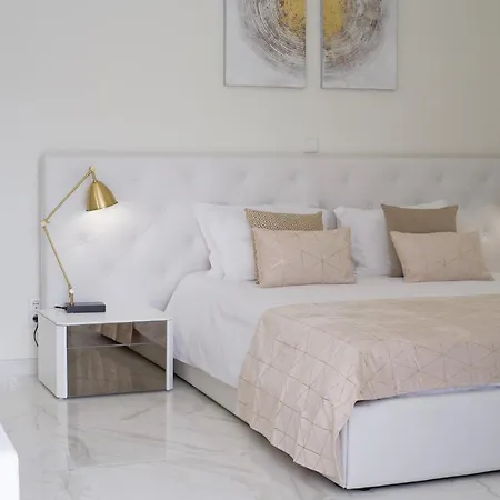 Luxury Aleana *