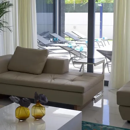Luxury Aleana Villa *
